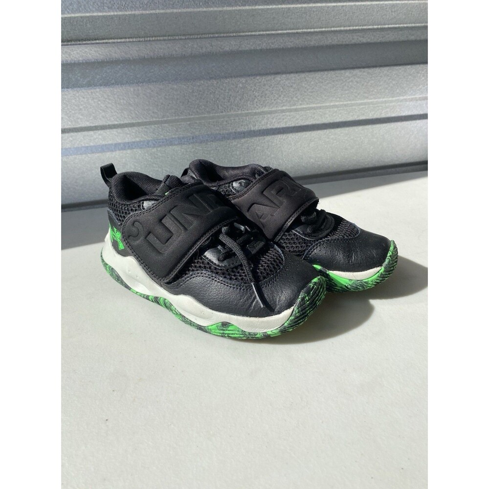 Under Amour Zone BB 2 Kids Basketball Shoes Size 1Y Black Green 3026638-003